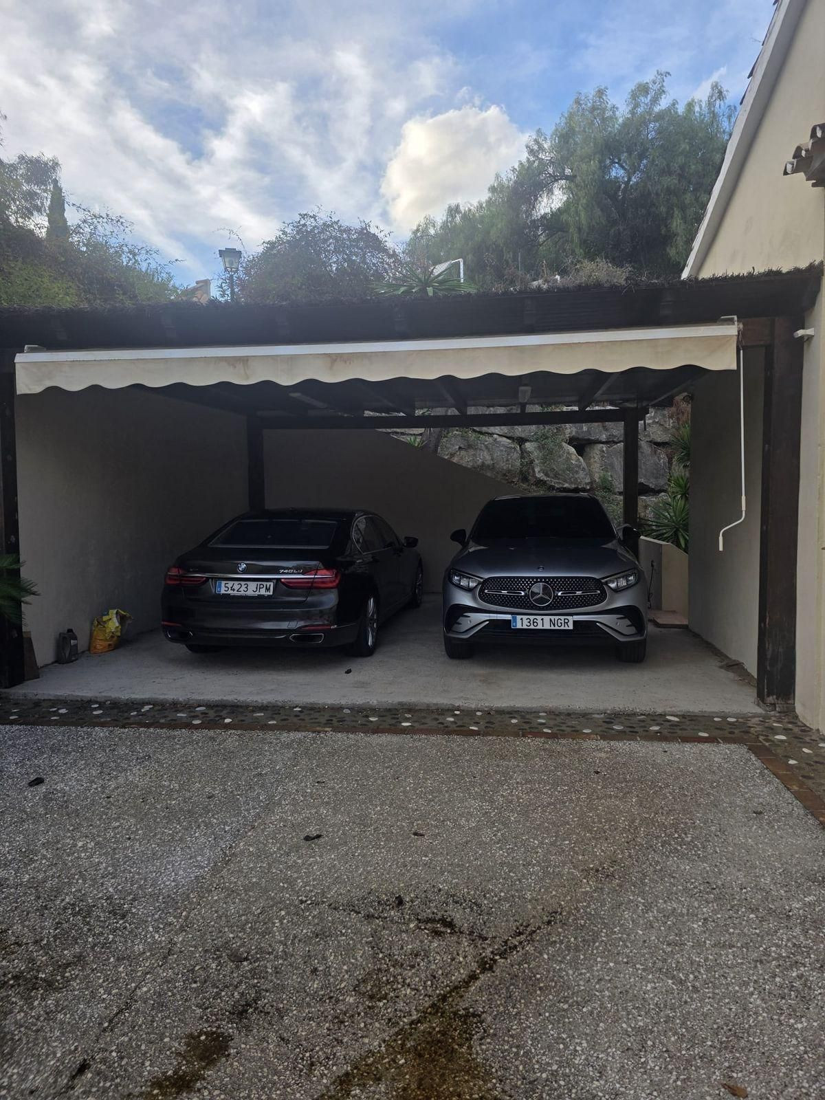 1c4f6e8b581a7fd768083c8dbaef128d - 44