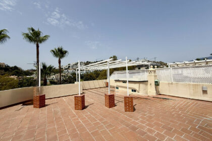 1cba912fa128ea75641a5b32264a27ff - 36