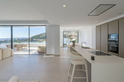 1cfa3f57e96e87fcd7156cc33c99ca98 - 18