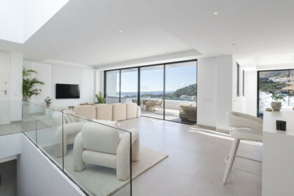 1cfa3f57e96e87fcd7156cc33c99ca98 - 19