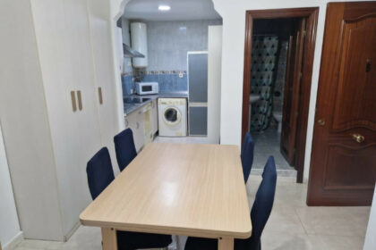 1d12c98fdd79b45692524fe5946860e4 - 9