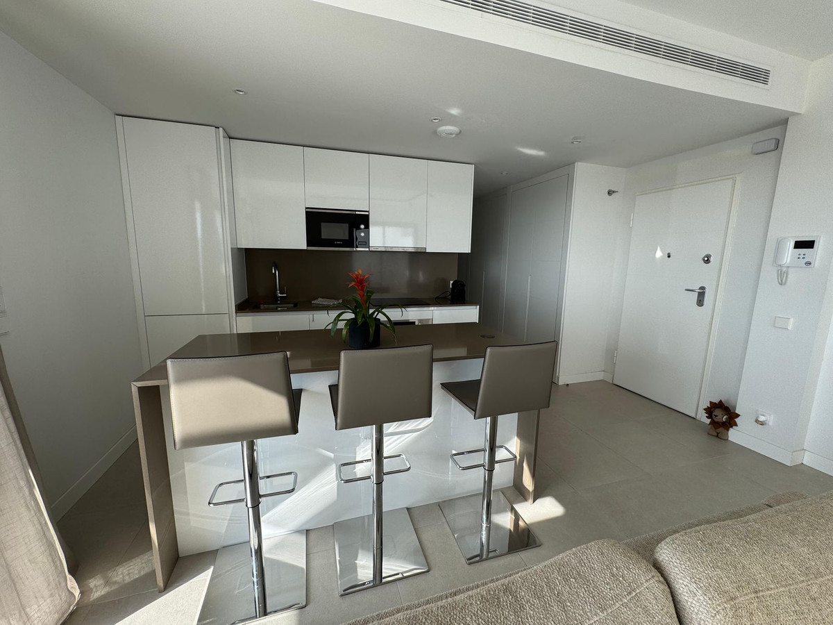 1da87666e0ddb28d78737112e1188d95 - 17