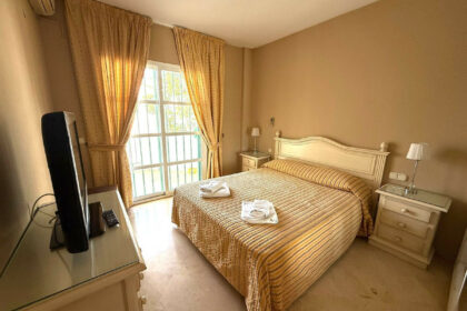 2040bd7bf31b2f789fd8c3af83e64280 - 2