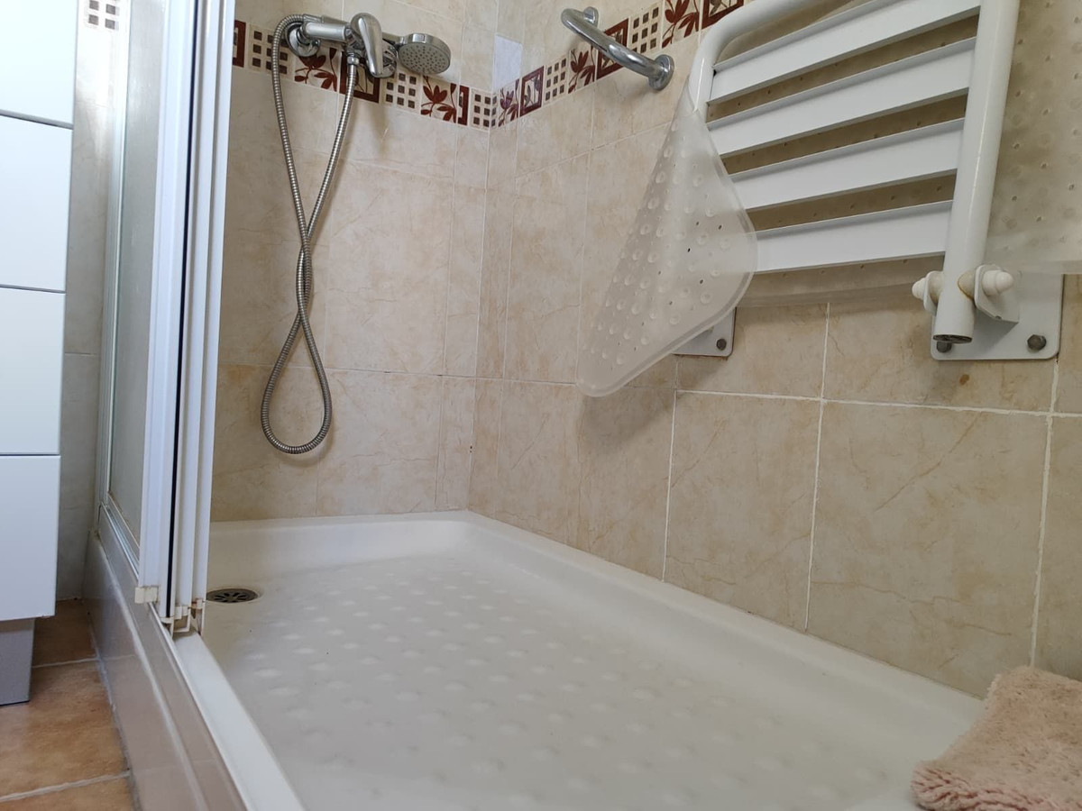 218768cca0fcee8ad837e91b5f2a5c0f - 19