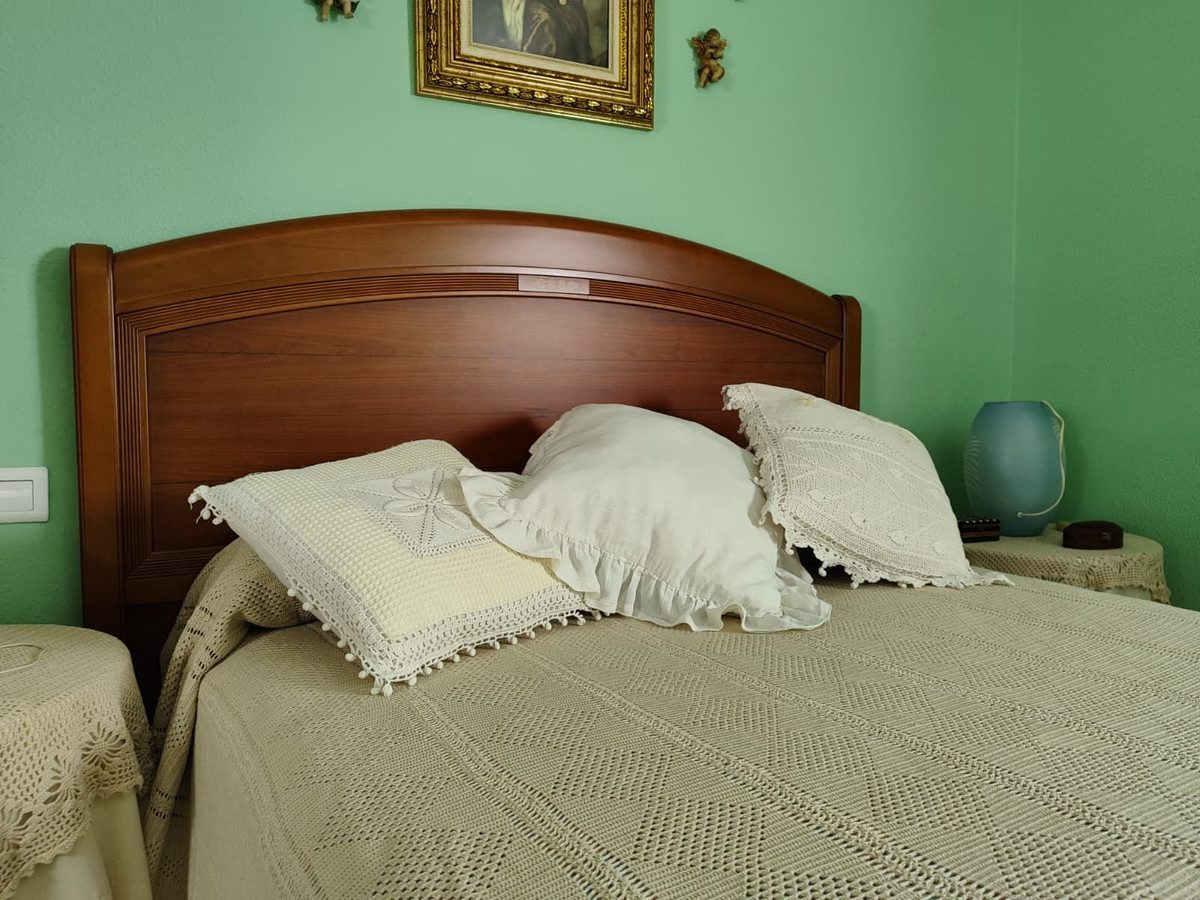 218768cca0fcee8ad837e91b5f2a5c0f - 35