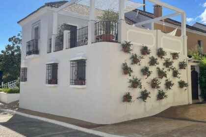 2192ace45091762bd23d17944a133107 - 1