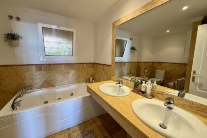 219fdee9102bf340c82e65bf32e6f608 - 15