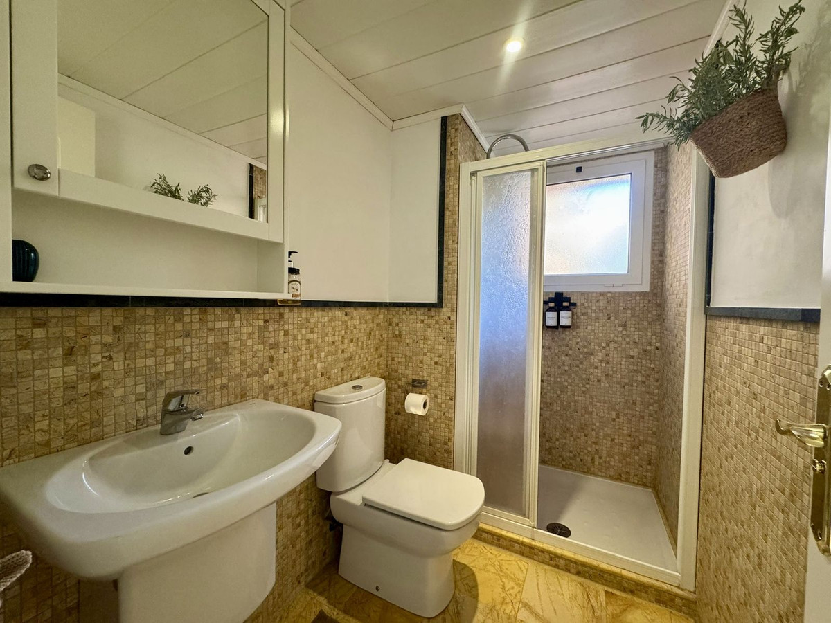 219fdee9102bf340c82e65bf32e6f608 - 19