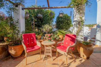 225d325531f7423c3243336f44bd26b7 - 2