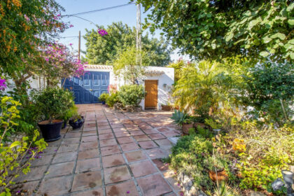 225d325531f7423c3243336f44bd26b7 - 33