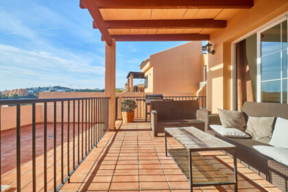 226c9657188d523d13d177c477af3ad2 - 2