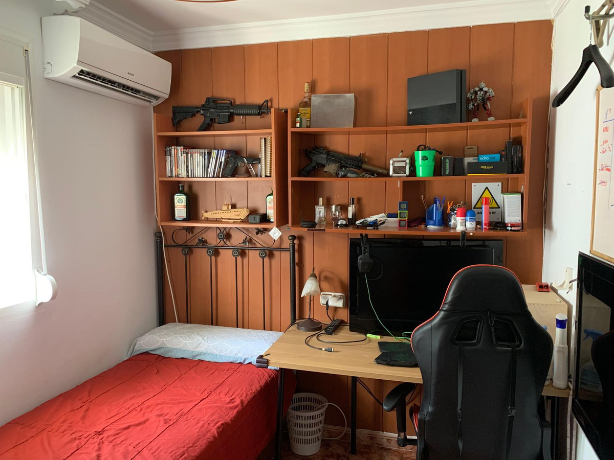 22e8b391f3342df18b337486fff9f965 - 11