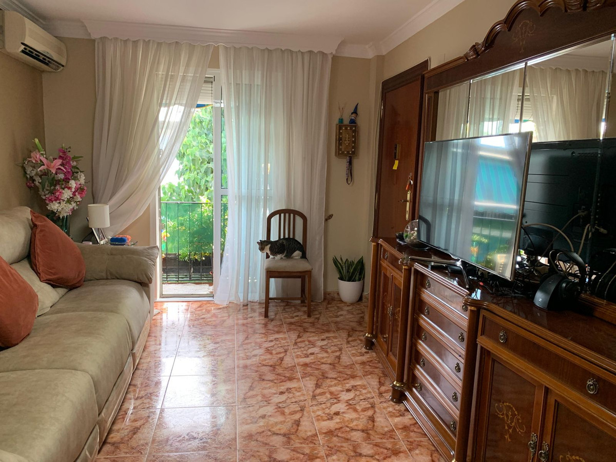 22e8b391f3342df18b337486fff9f965 - 13