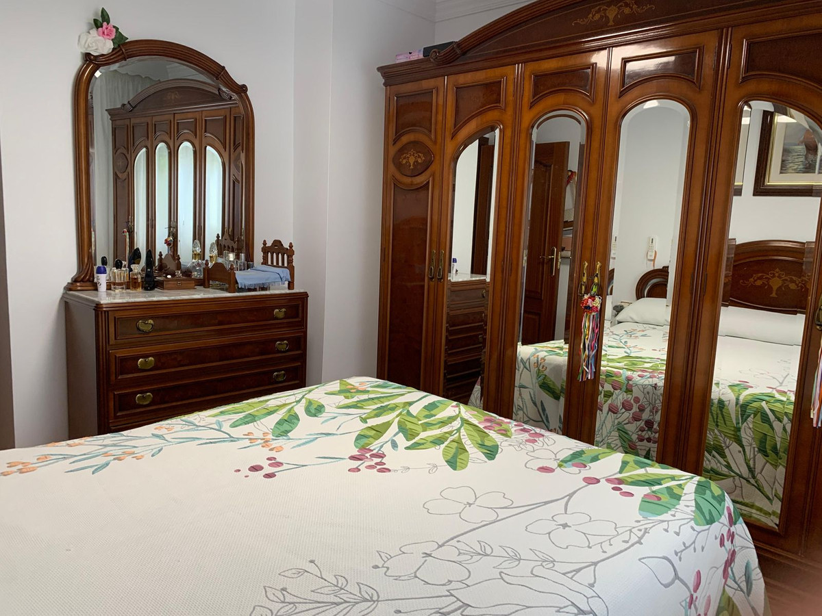 22e8b391f3342df18b337486fff9f965 - 4