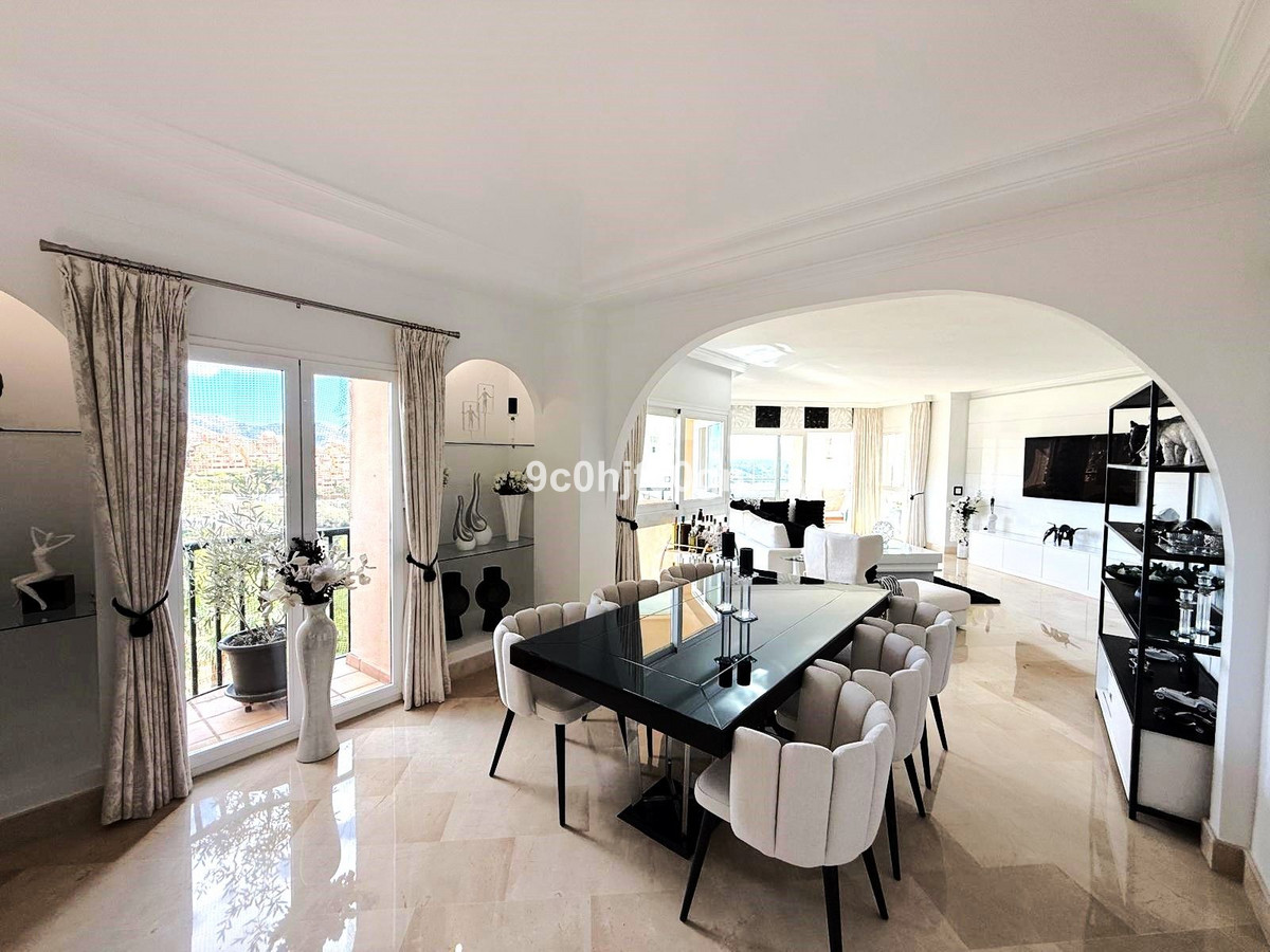 22fafb311177edf25da7f2c3f12c98d2 - 13