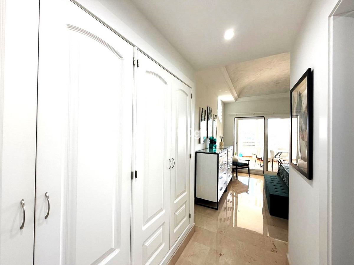 22fafb311177edf25da7f2c3f12c98d2 - 16