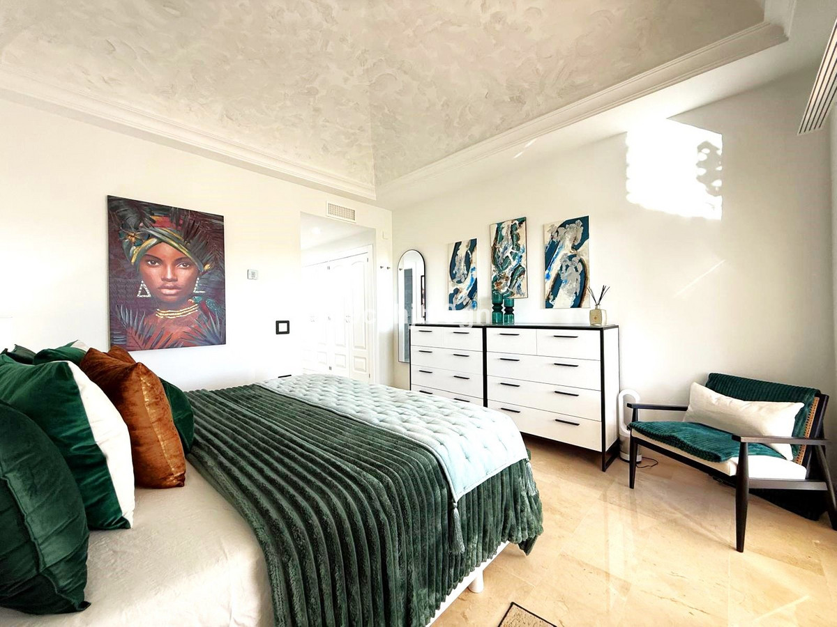 22fafb311177edf25da7f2c3f12c98d2 - 19