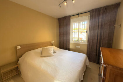 232c8ef8519f683349c1150418b64a67 - 16