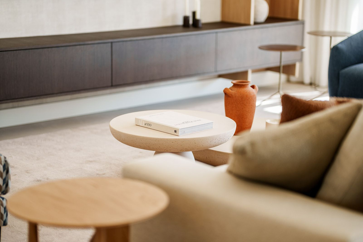 2429b7f3539b6eaaf053e4730bc74162 - 23