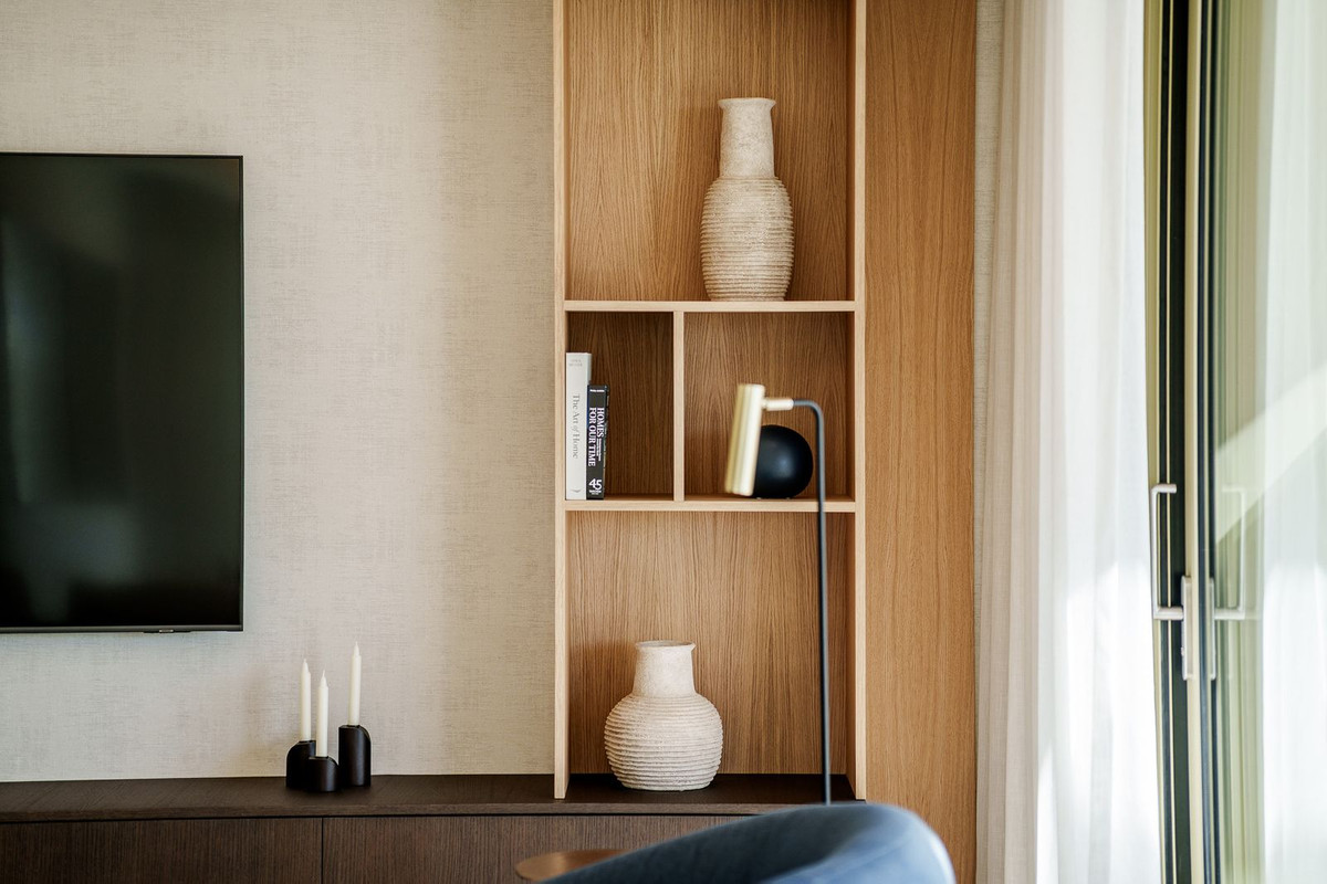 2429b7f3539b6eaaf053e4730bc74162 - 25