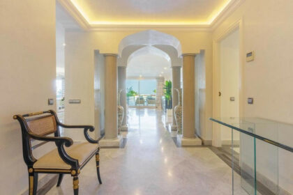 24c195dcd1978779b114cc26ce41f825 - 13