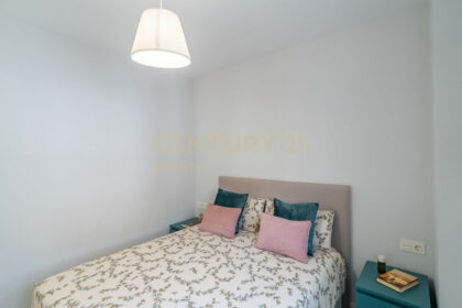 24e872fb636d4d276fac82327f564eee - 21