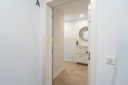 24e872fb636d4d276fac82327f564eee - 22