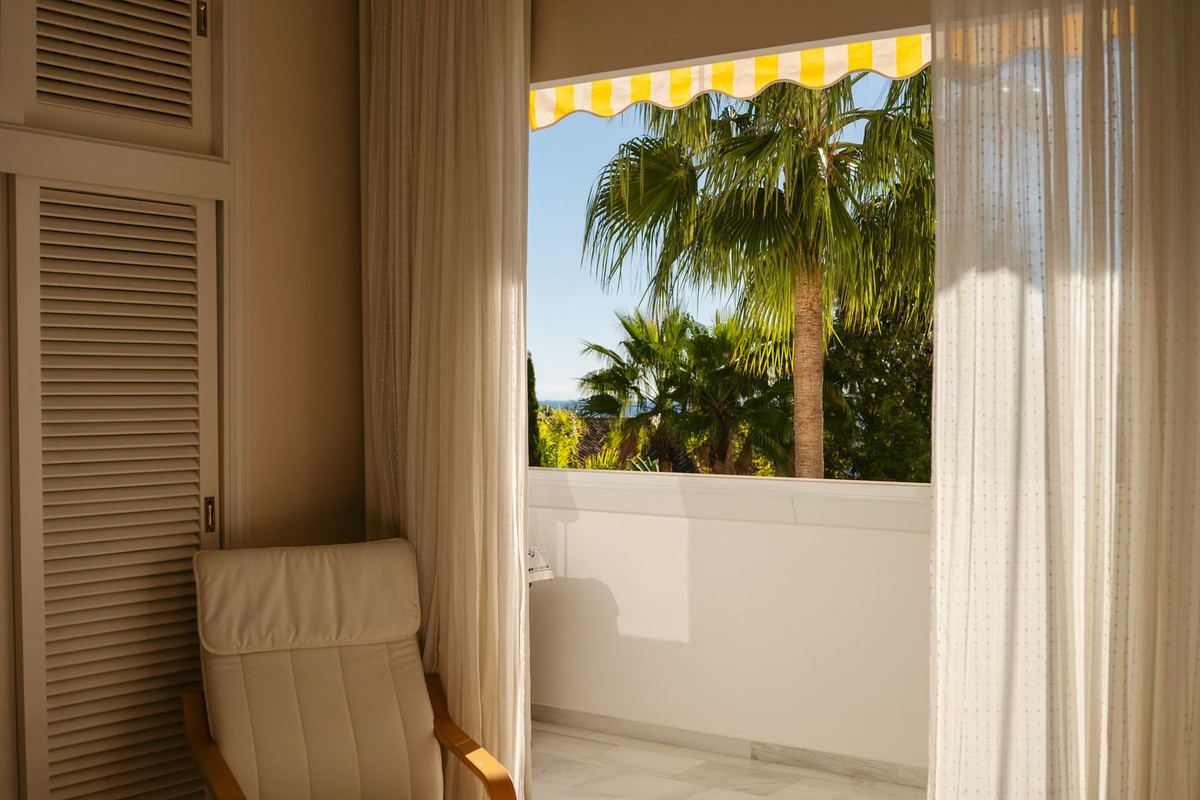 2544167269d1a3385732e8d4eb83e931 - 6