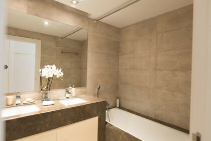 25c089bebd2fd17b098992ea31558e36 - 19