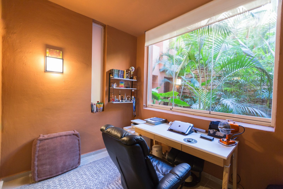 25c089bebd2fd17b098992ea31558e36 - 22