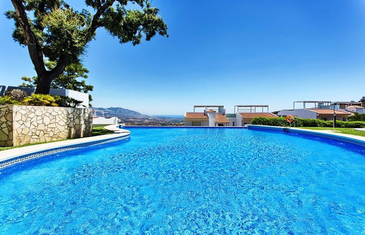 25cb36be3d406a555de7d356c364addd - 25