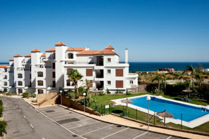 26e7d9f2cf1465ea6c5c199ef2416a47 - 1