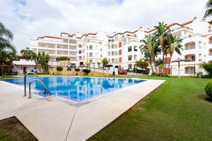 26e7d9f2cf1465ea6c5c199ef2416a47 - 21