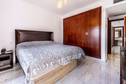 27d60378987f6de344a45eedf870624c - 12