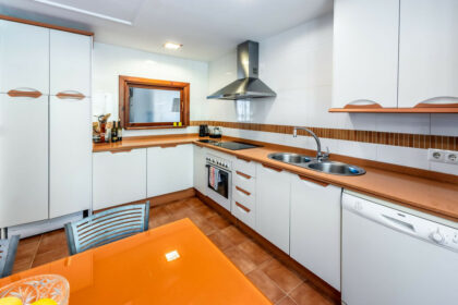 27d60378987f6de344a45eedf870624c - 8