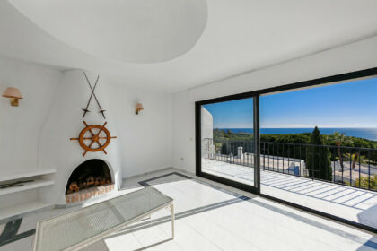 27e68bde467f1d648602c657ab295e33 - 1