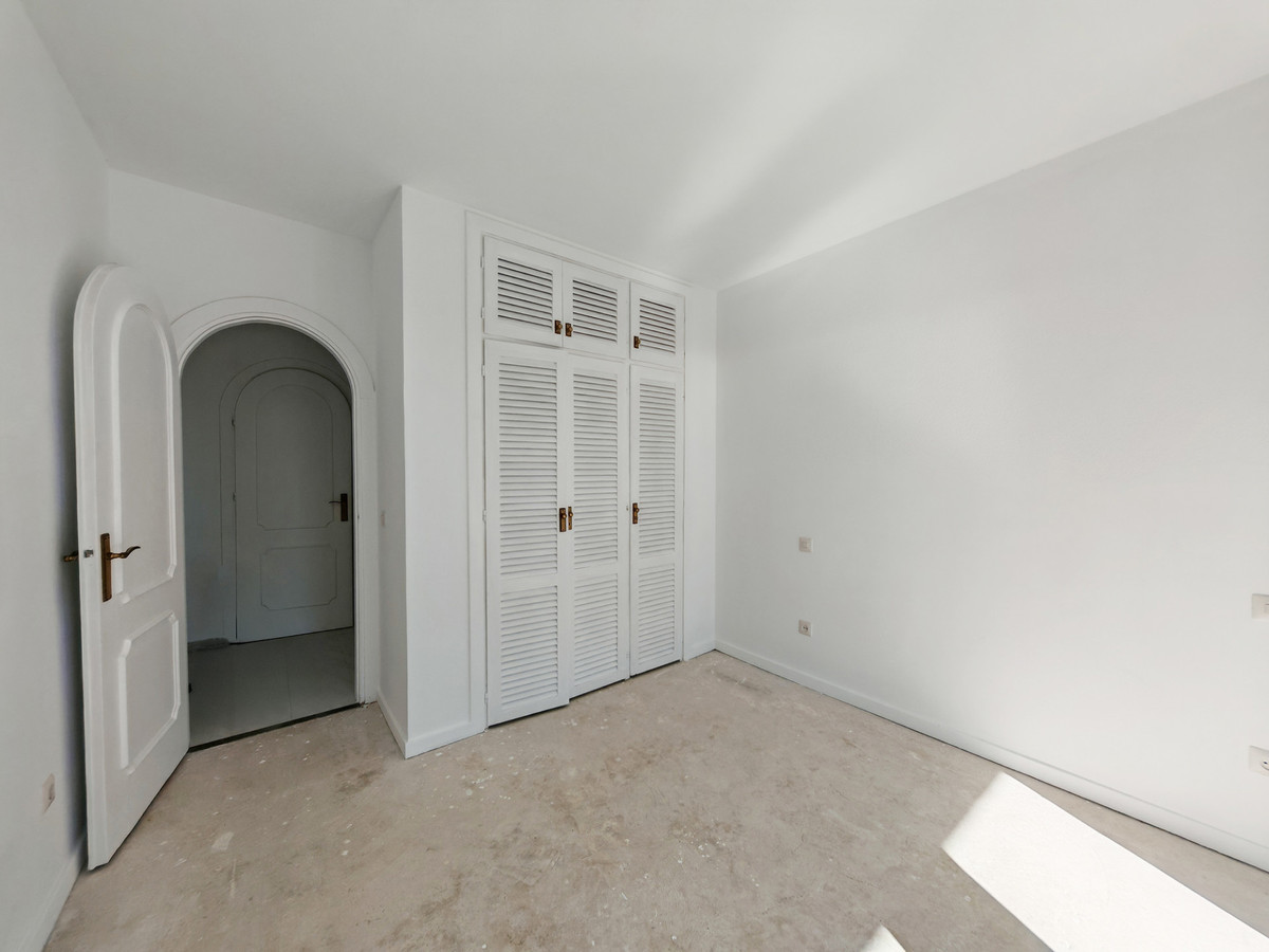 27e68bde467f1d648602c657ab295e33 - 12