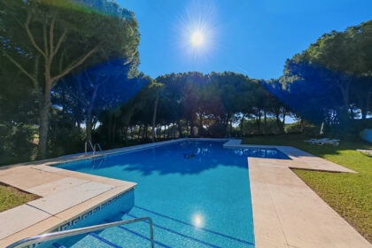 27e68bde467f1d648602c657ab295e33 - 18