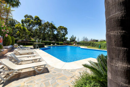 28e78ac2e3cfae7458d8e52eb0862f8f - 24