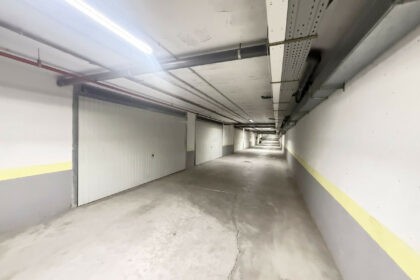 2a10d1a7e8e3e8ea899583d8c1a78874 - 38