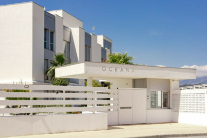 2a1d9b3bc82d0d8ceb7492a5e8b253ce - 23