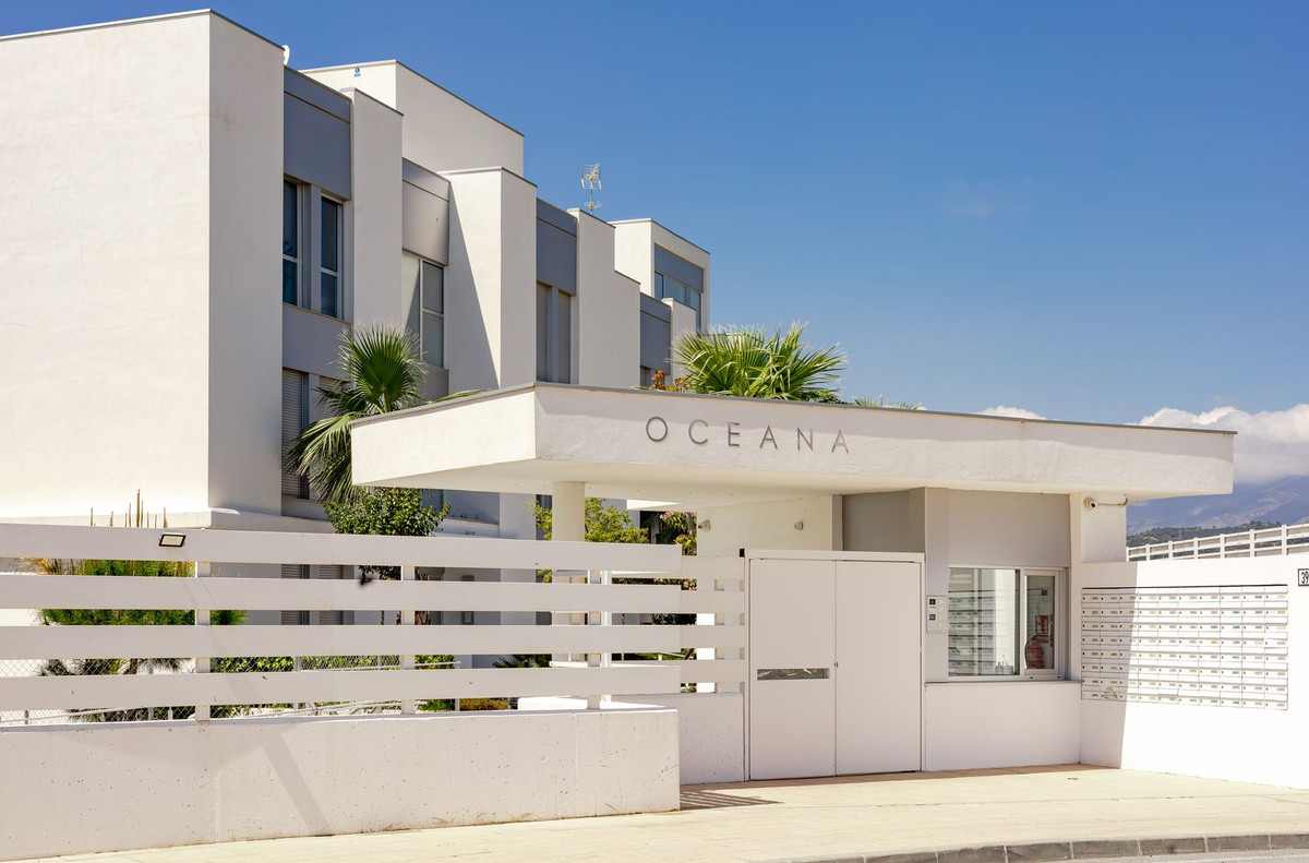 2a1d9b3bc82d0d8ceb7492a5e8b253ce - 23