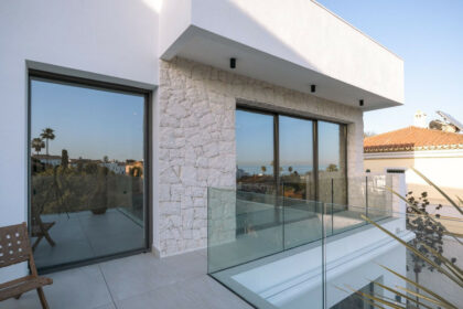 2b48eba3502a1230da2e173c87a10c4c - 98