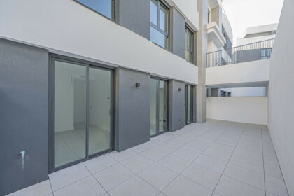 2c3d3654401a848f84326801a799839c - 19