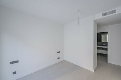 2c3d3654401a848f84326801a799839c - 20