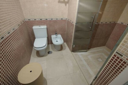 2e1f5b306c5d4e343ec7bb17142841b5 - 2