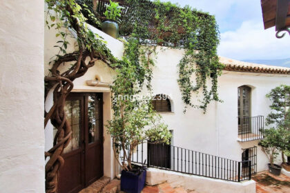 302676d131cbf5e99fbf186d89b78910 - 3