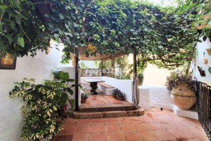 302676d131cbf5e99fbf186d89b78910 - 32