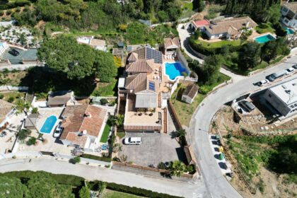 305aa6e16d856d682c90bcf771bdd804 - 2