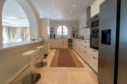 305aa6e16d856d682c90bcf771bdd804 - 33